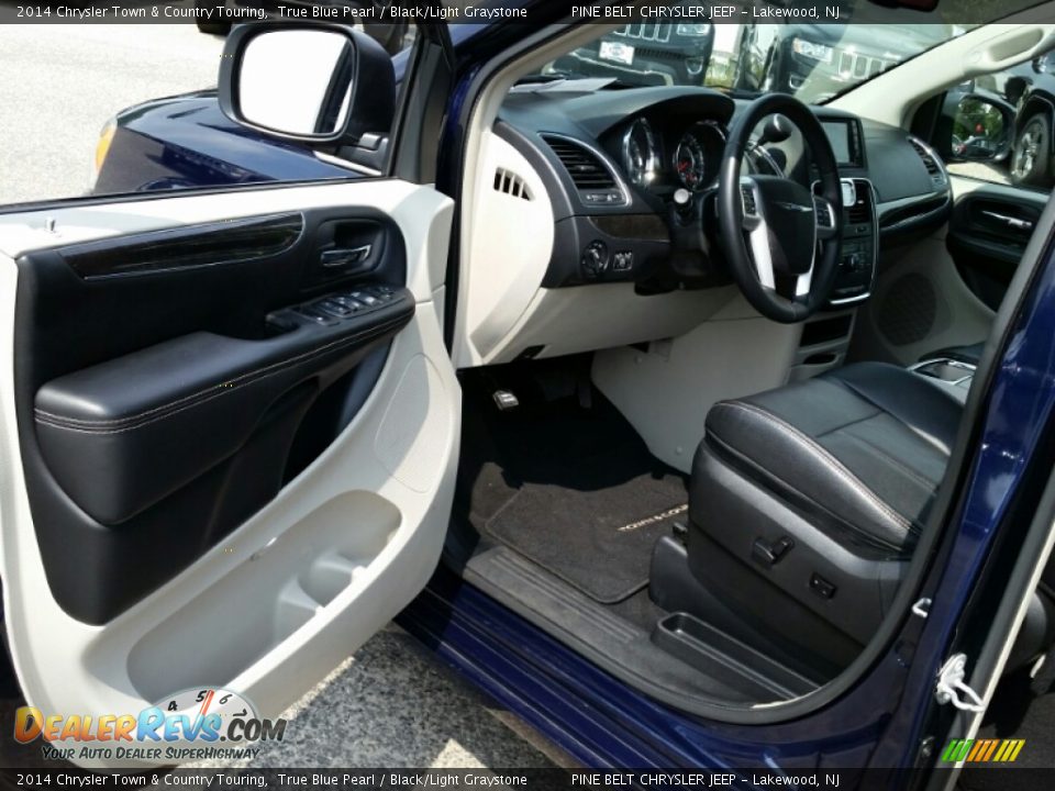 2014 Chrysler Town & Country Touring True Blue Pearl / Black/Light Graystone Photo #18