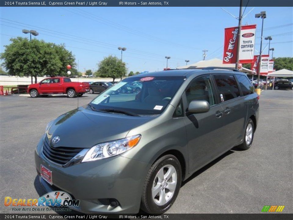 2014 Toyota Sienna LE Cypress Green Pearl / Light Gray Photo #4