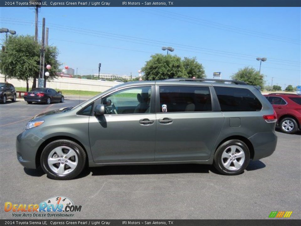 2014 Toyota Sienna LE Cypress Green Pearl / Light Gray Photo #5