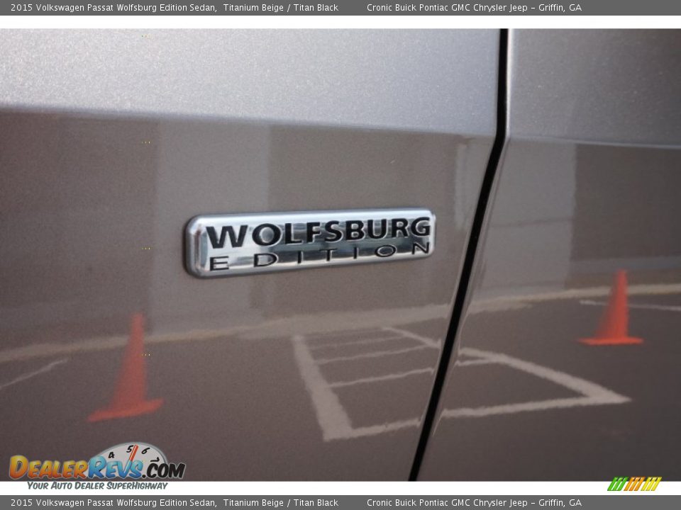 2015 Volkswagen Passat Wolfsburg Edition Sedan Titanium Beige / Titan Black Photo #14