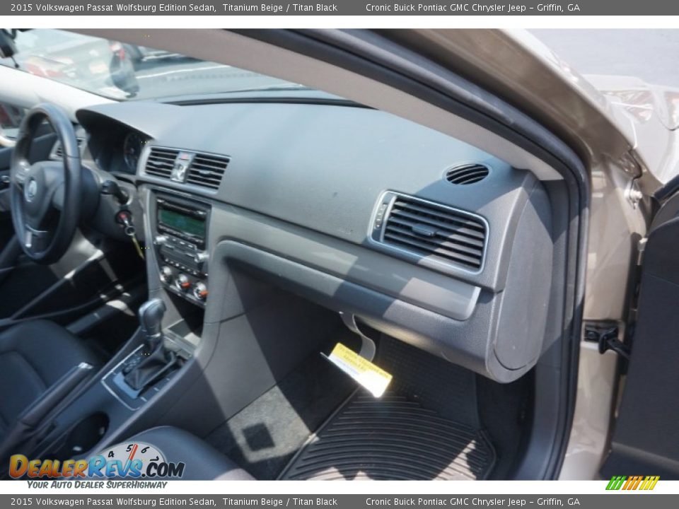 2015 Volkswagen Passat Wolfsburg Edition Sedan Titanium Beige / Titan Black Photo #19