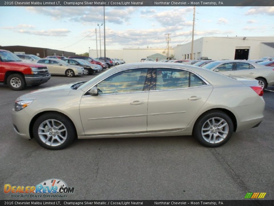 2016 Chevrolet Malibu Limited LT Champagne Silver Metallic / Cocoa/Light Neutral Photo #9