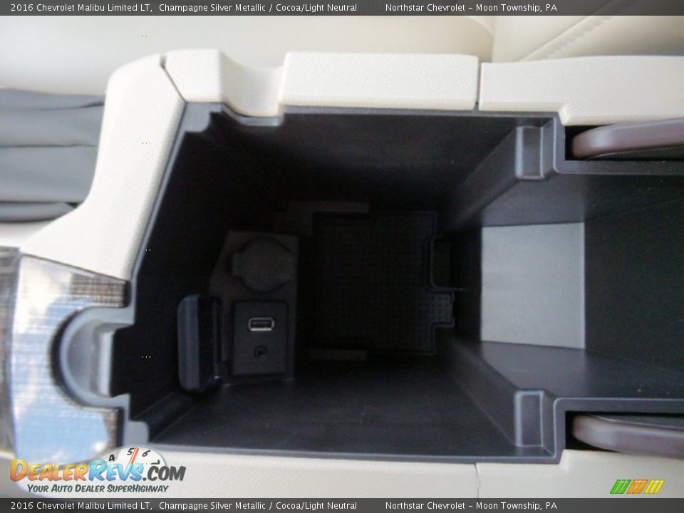 2016 Chevrolet Malibu Limited LT Champagne Silver Metallic / Cocoa/Light Neutral Photo #20