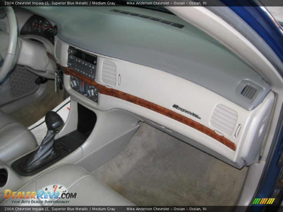 2004 Chevrolet Impala LS Superior Blue Metallic / Medium Gray Photo #12