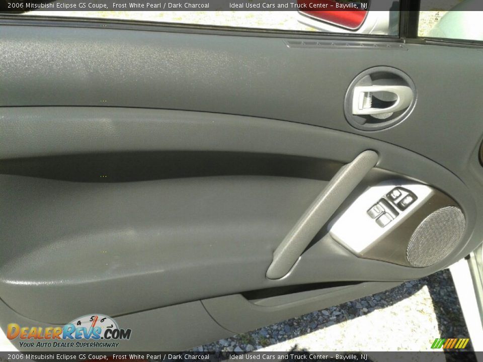 2006 Mitsubishi Eclipse GS Coupe Frost White Pearl / Dark Charcoal Photo #10