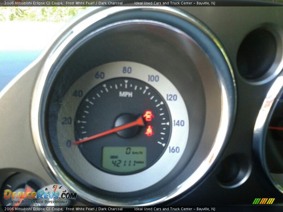 2006 Mitsubishi Eclipse GS Coupe Frost White Pearl / Dark Charcoal Photo #17