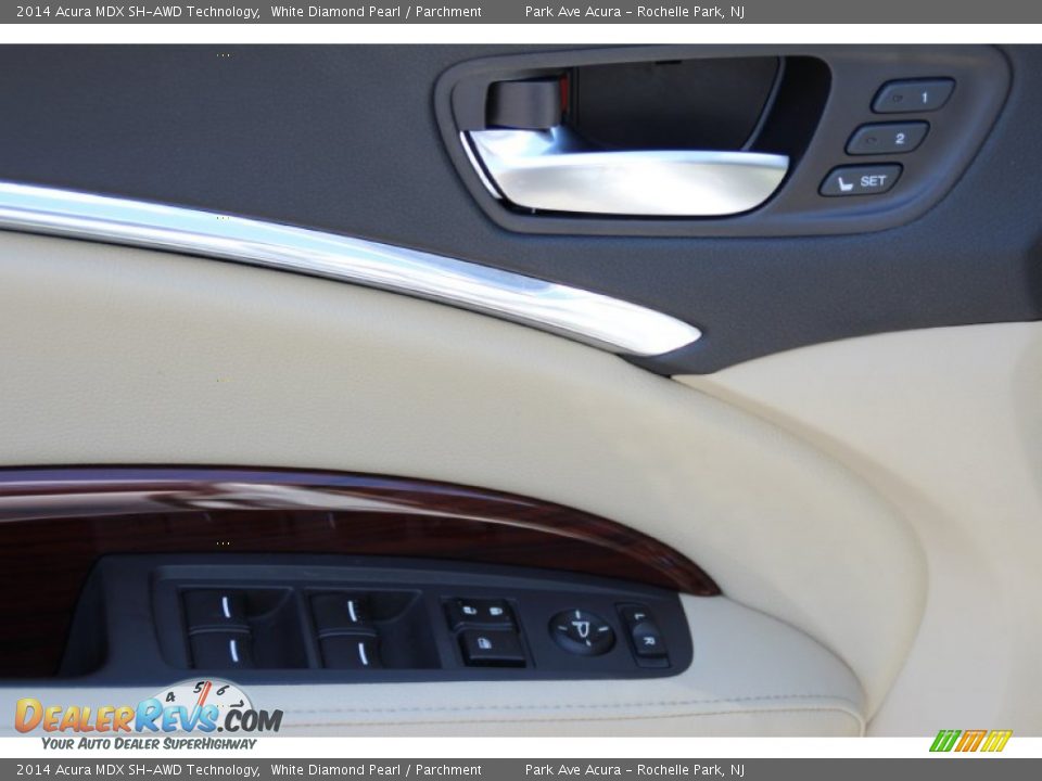 2014 Acura MDX SH-AWD Technology White Diamond Pearl / Parchment Photo #10