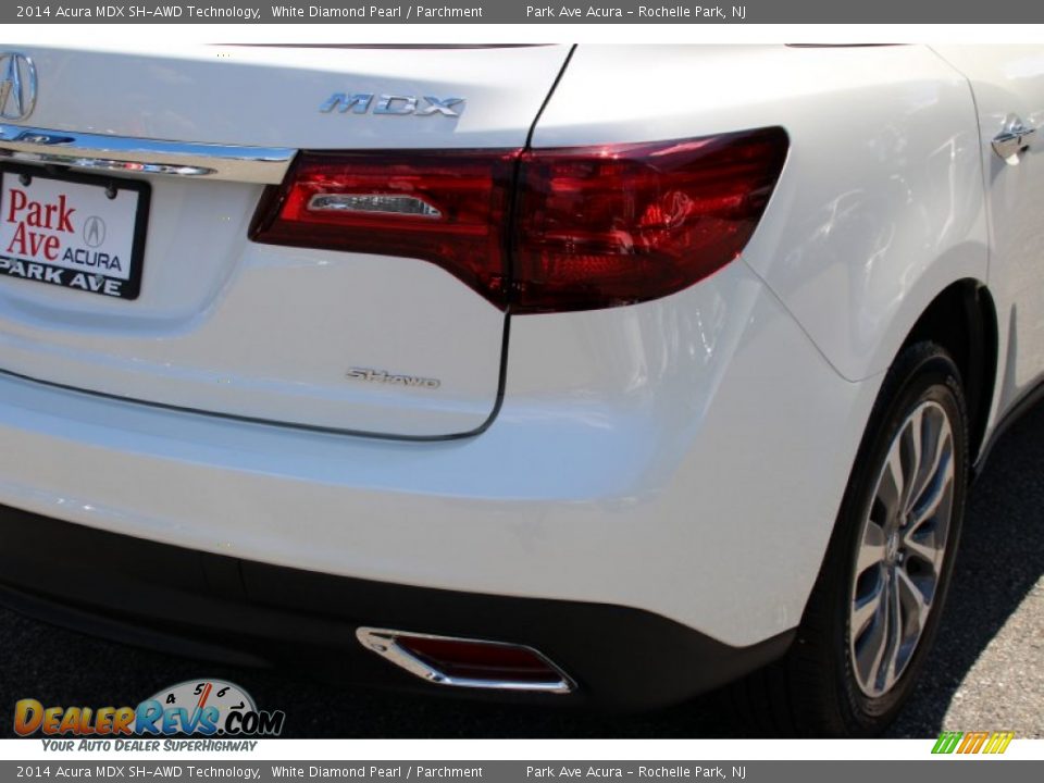 2014 Acura MDX SH-AWD Technology White Diamond Pearl / Parchment Photo #24