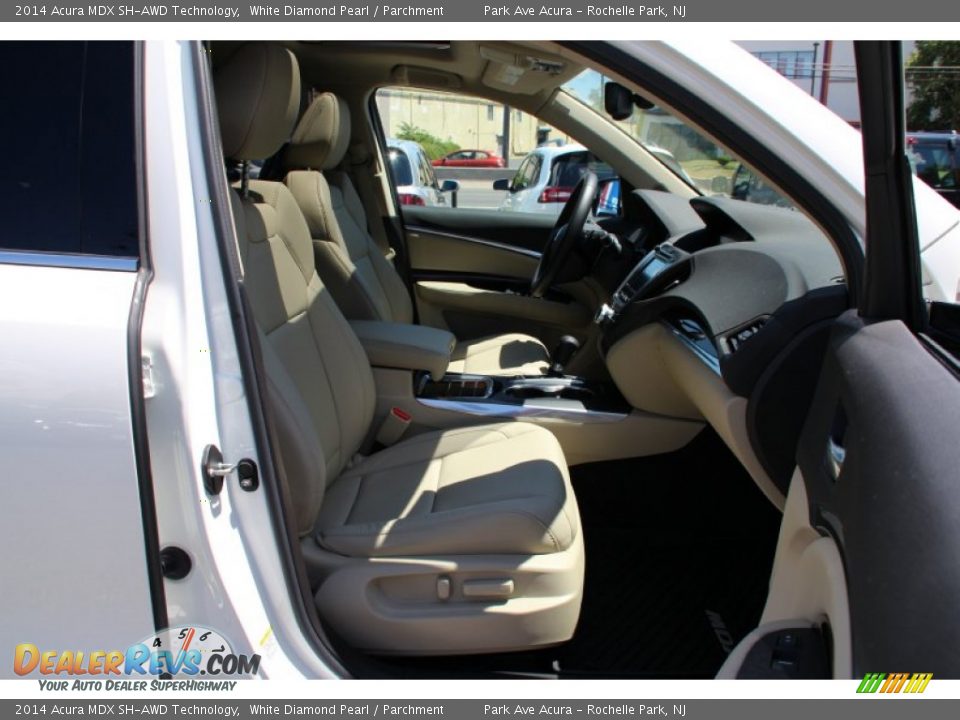 2014 Acura MDX SH-AWD Technology White Diamond Pearl / Parchment Photo #29