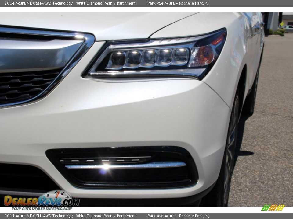 2014 Acura MDX SH-AWD Technology White Diamond Pearl / Parchment Photo #32