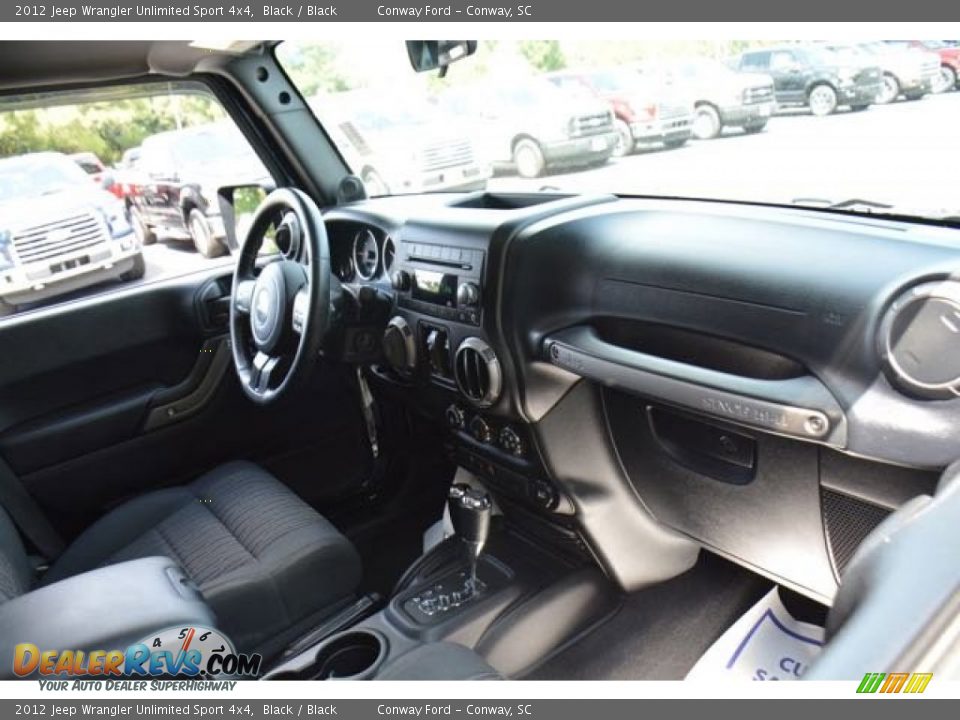 2012 Jeep Wrangler Unlimited Sport 4x4 Black / Black Photo #18