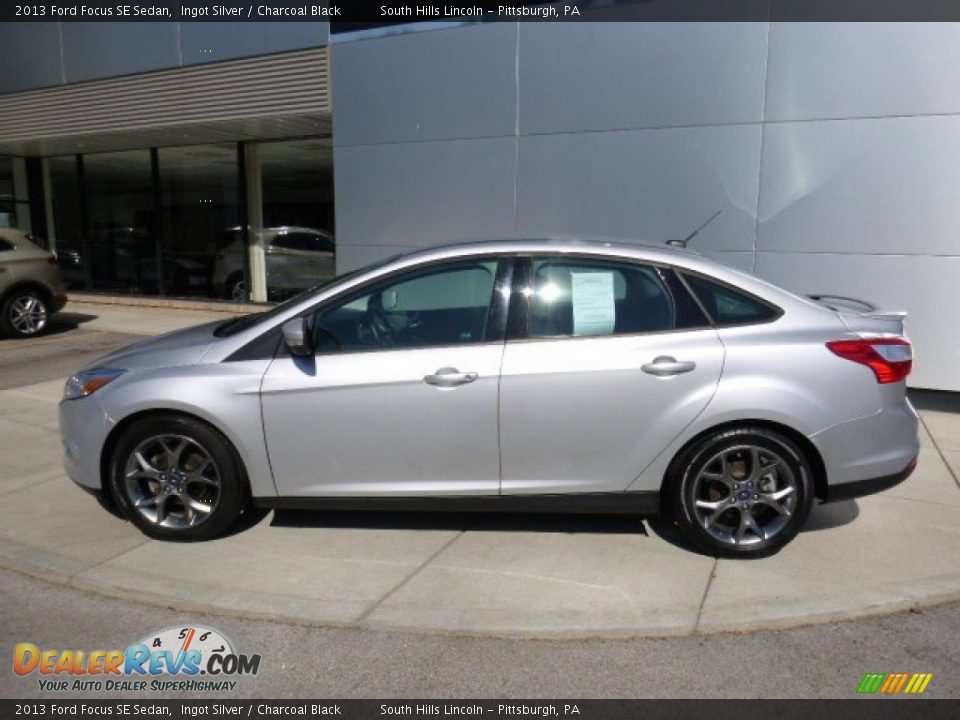 2013 Ford Focus SE Sedan Ingot Silver / Charcoal Black Photo #2