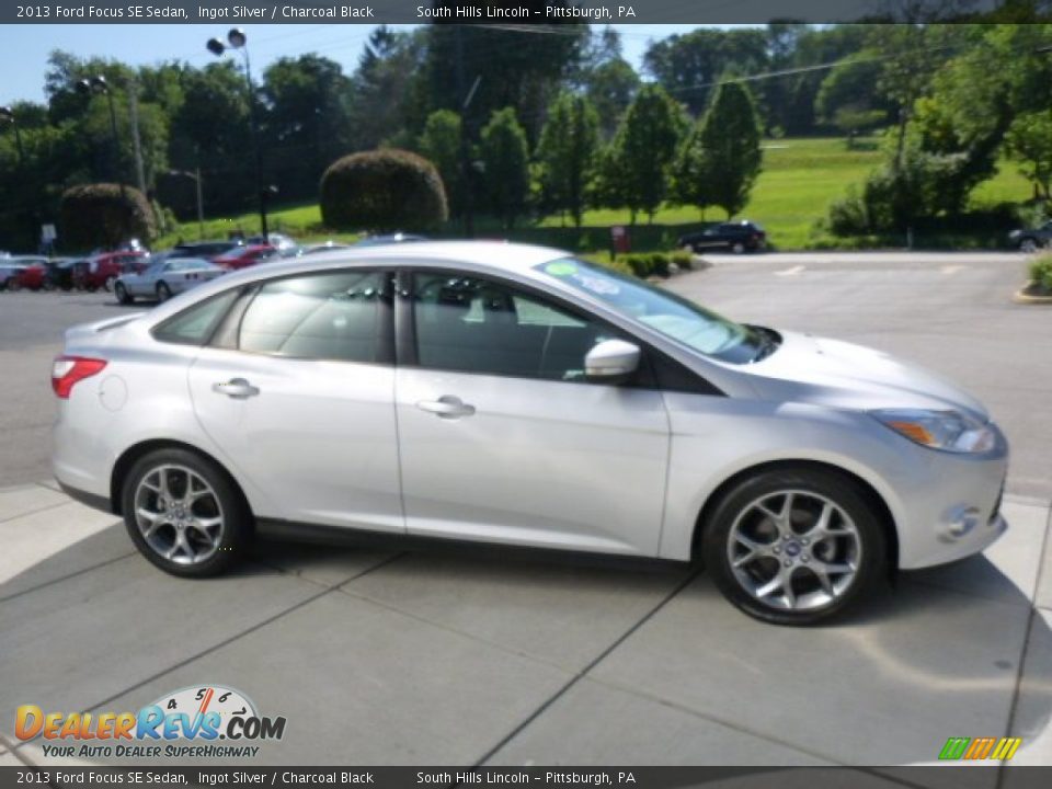 2013 Ford Focus SE Sedan Ingot Silver / Charcoal Black Photo #6