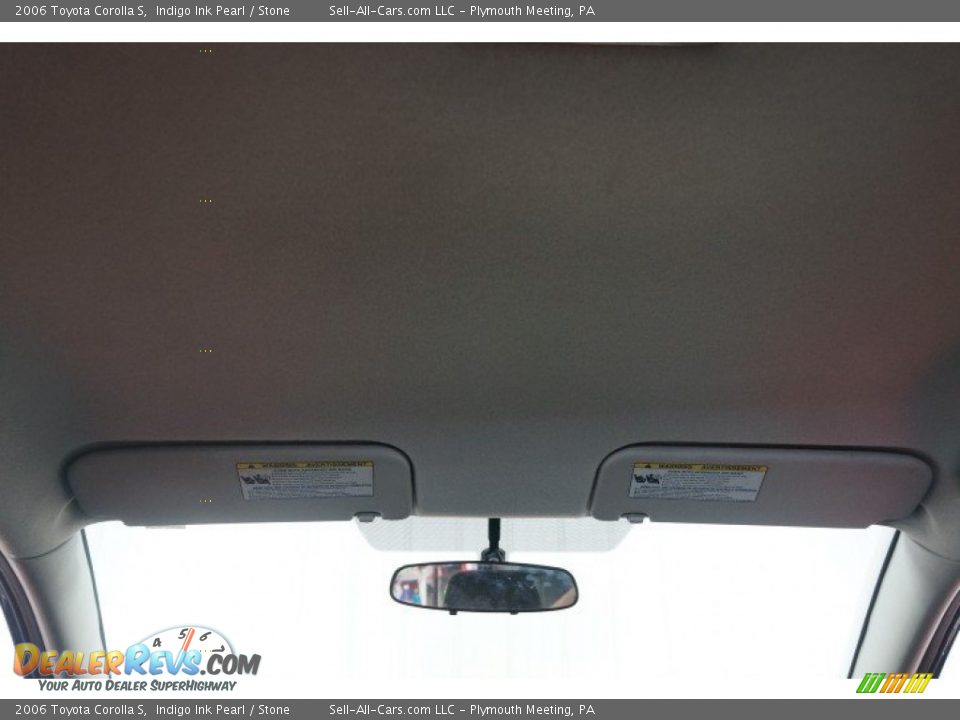 2006 Toyota Corolla S Indigo Ink Pearl / Stone Photo #19