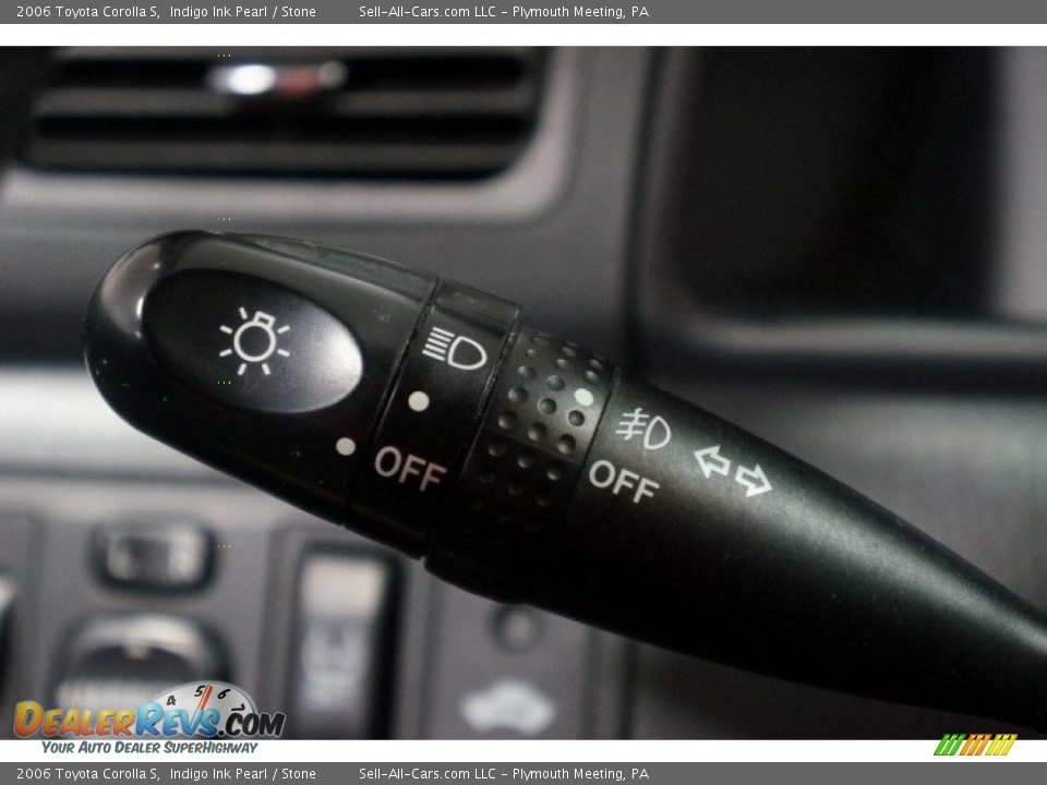 2006 Toyota Corolla S Indigo Ink Pearl / Stone Photo #23