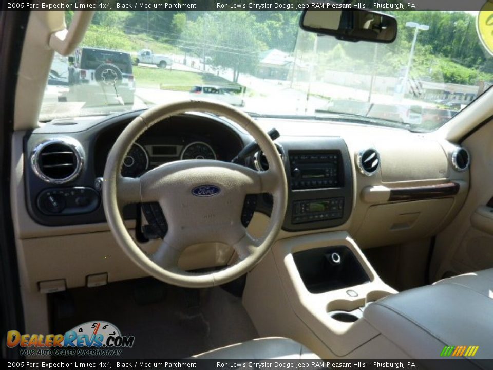 2006 Ford Expedition Limited 4x4 Black / Medium Parchment Photo #13