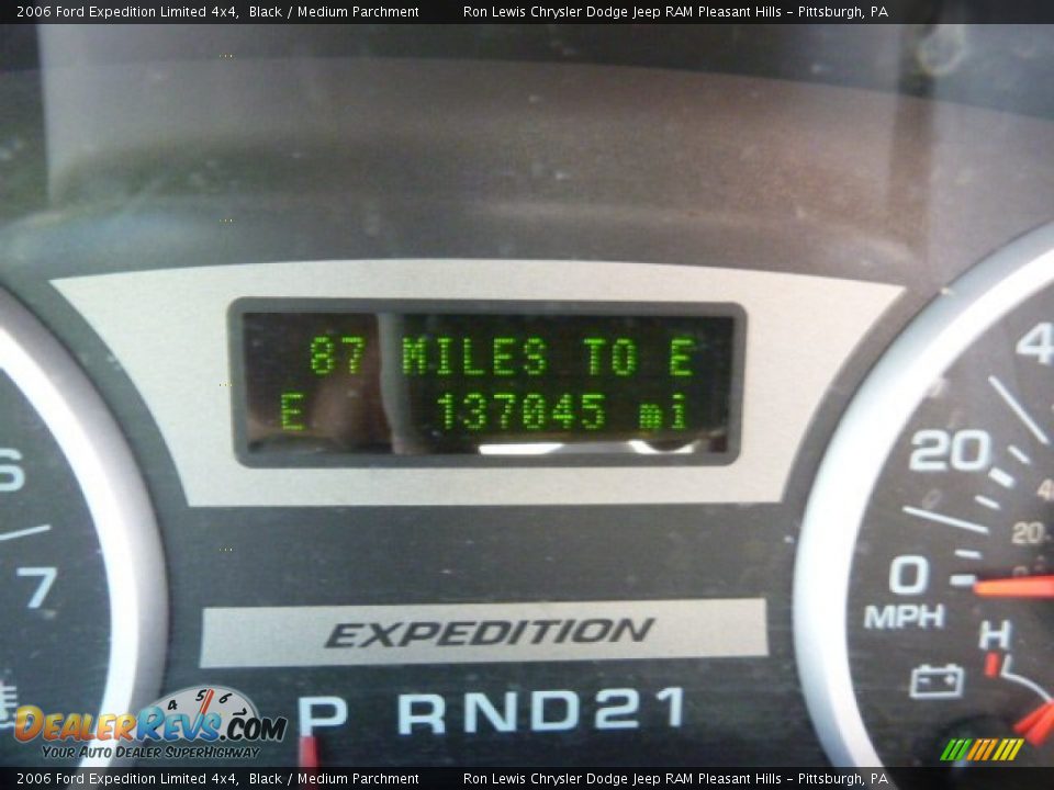 2006 Ford Expedition Limited 4x4 Black / Medium Parchment Photo #19