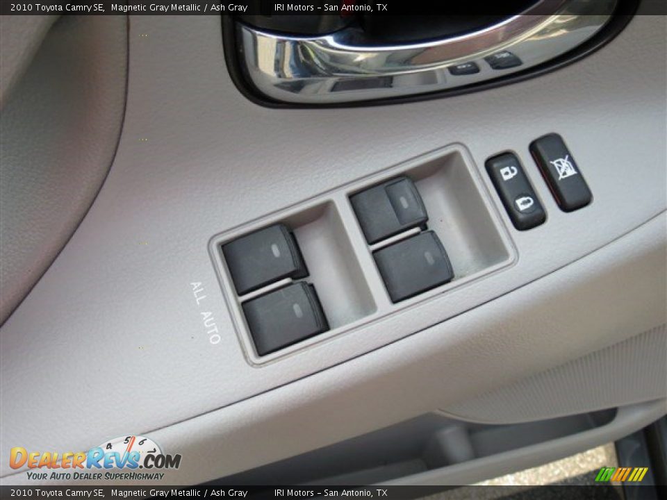 2010 Toyota Camry SE Magnetic Gray Metallic / Ash Gray Photo #11