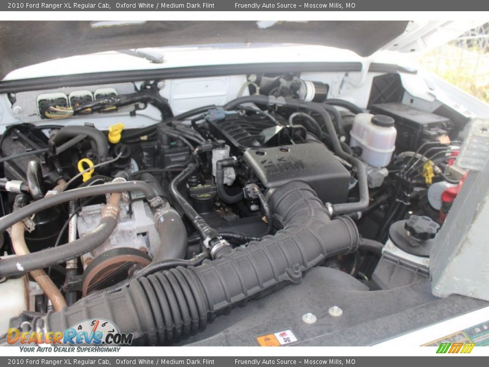 2010 Ford Ranger XL Regular Cab Oxford White / Medium Dark Flint Photo #3