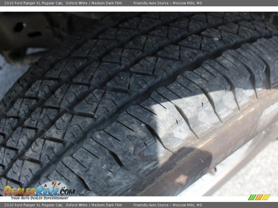 2010 Ford Ranger XL Regular Cab Oxford White / Medium Dark Flint Photo #23
