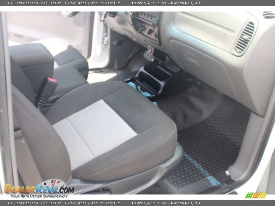 2010 Ford Ranger XL Regular Cab Oxford White / Medium Dark Flint Photo #28