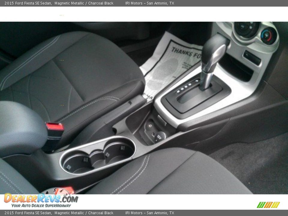 2015 Ford Fiesta SE Sedan Magnetic Metallic / Charcoal Black Photo #23