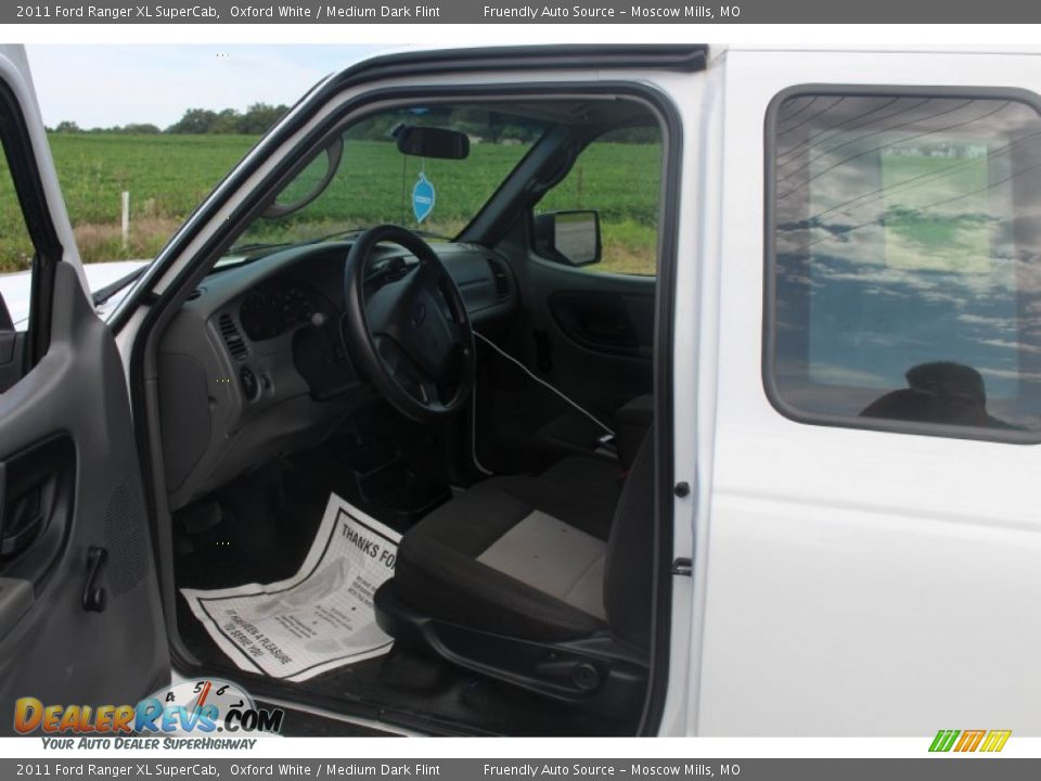 2011 Ford Ranger XL SuperCab Oxford White / Medium Dark Flint Photo #30