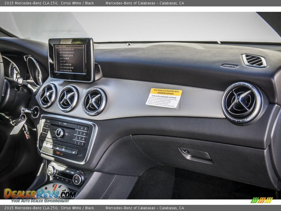 2015 Mercedes-Benz CLA 250 Cirrus White / Black Photo #6