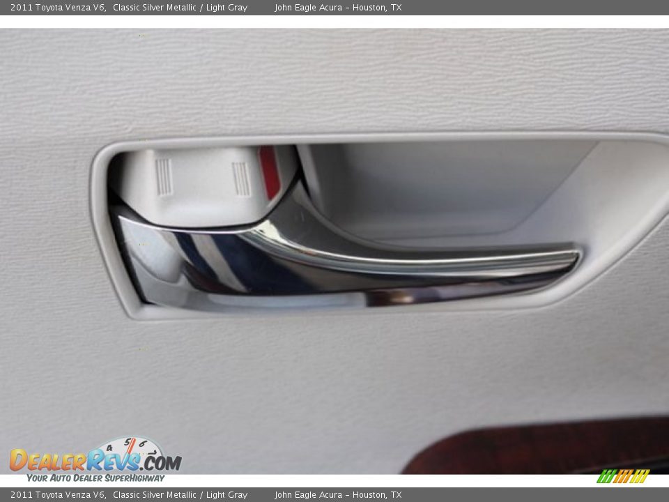 2011 Toyota Venza V6 Classic Silver Metallic / Light Gray Photo #27