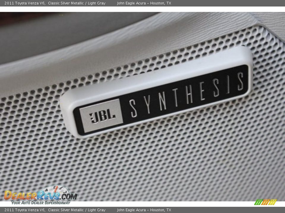 2011 Toyota Venza V6 Classic Silver Metallic / Light Gray Photo #29