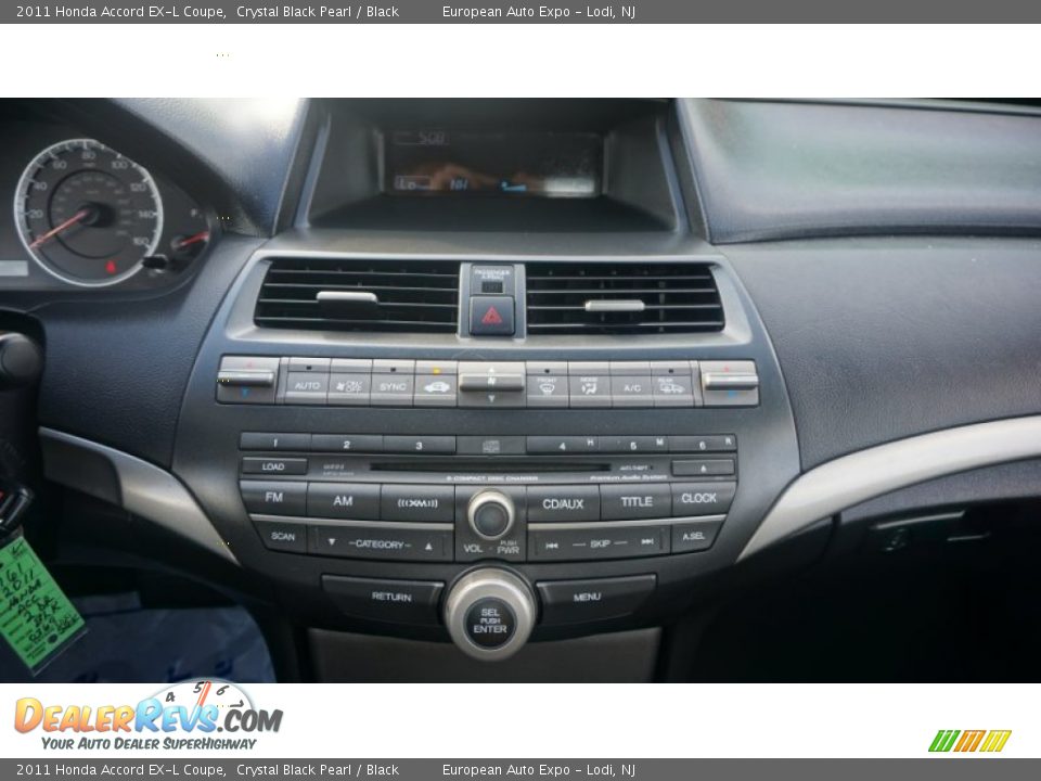 2011 Honda Accord EX-L Coupe Crystal Black Pearl / Black Photo #15