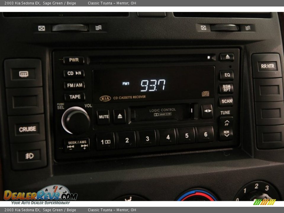 2003 Kia Sedona EX Sage Green / Beige Photo #9