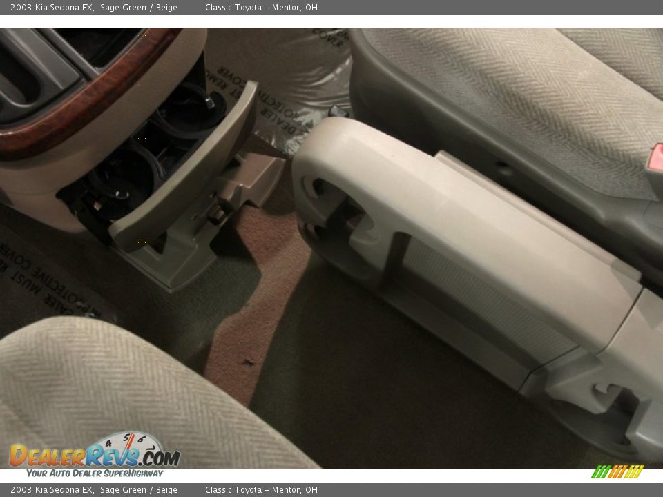 2003 Kia Sedona EX Sage Green / Beige Photo #12