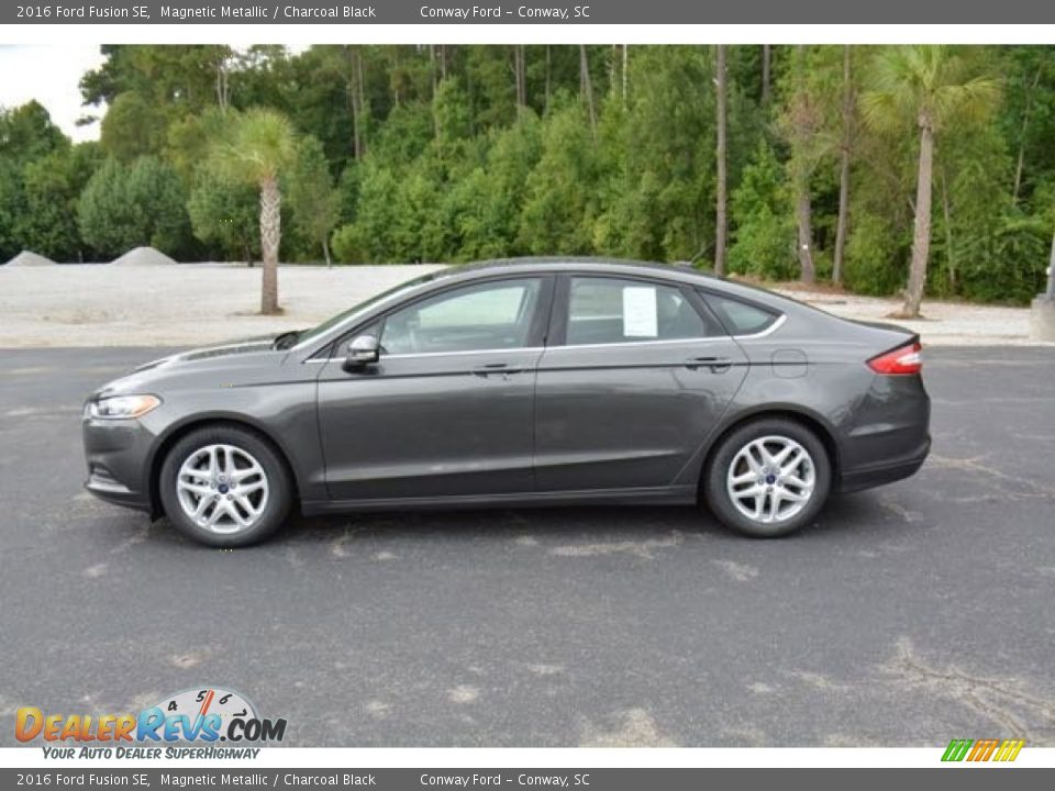 2016 Ford Fusion SE Magnetic Metallic / Charcoal Black Photo #9