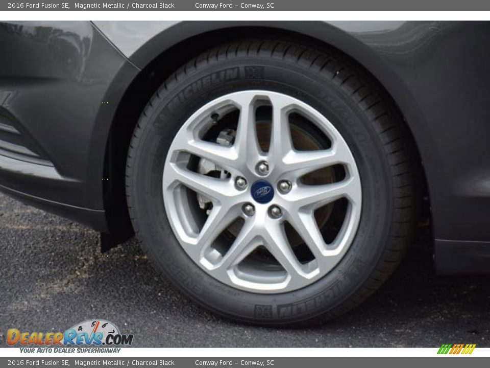 2016 Ford Fusion SE Magnetic Metallic / Charcoal Black Photo #10