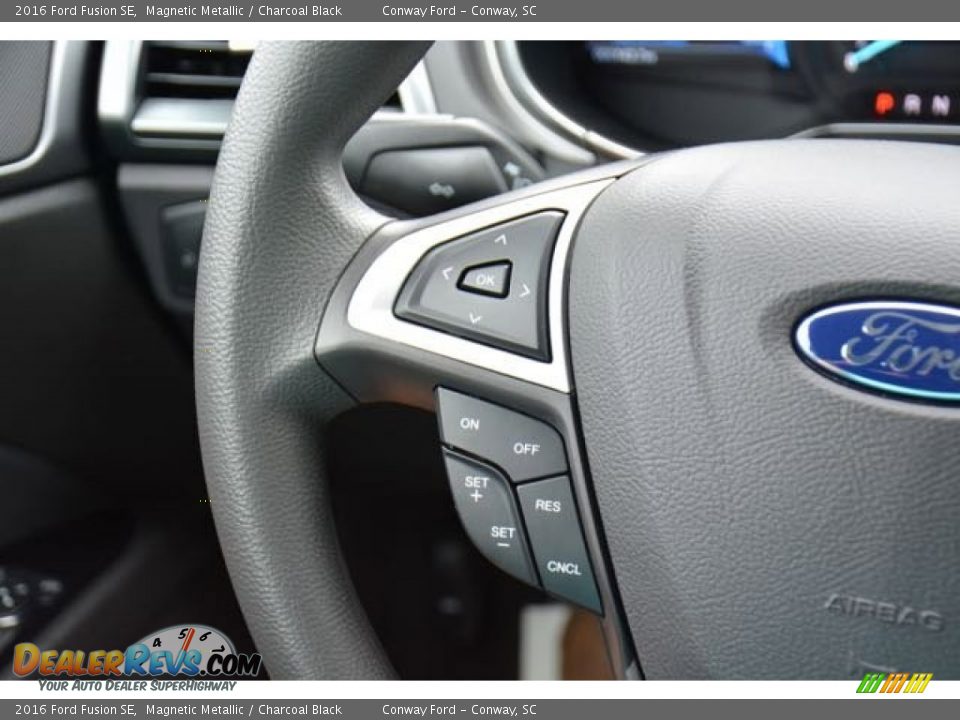 2016 Ford Fusion SE Magnetic Metallic / Charcoal Black Photo #22