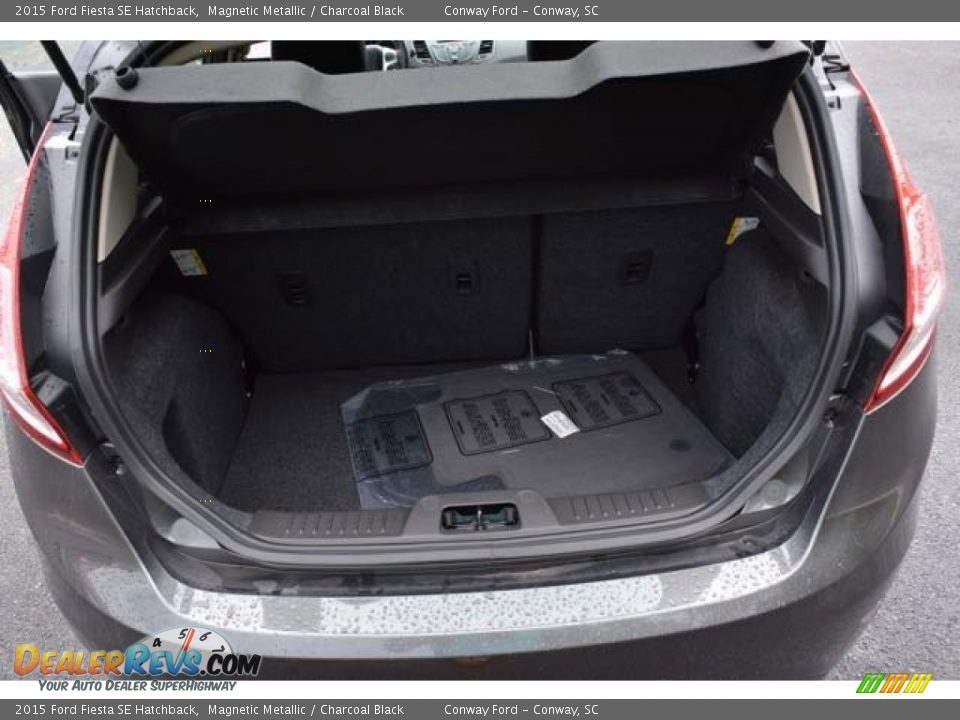 2015 Ford Fiesta SE Hatchback Magnetic Metallic / Charcoal Black Photo #14