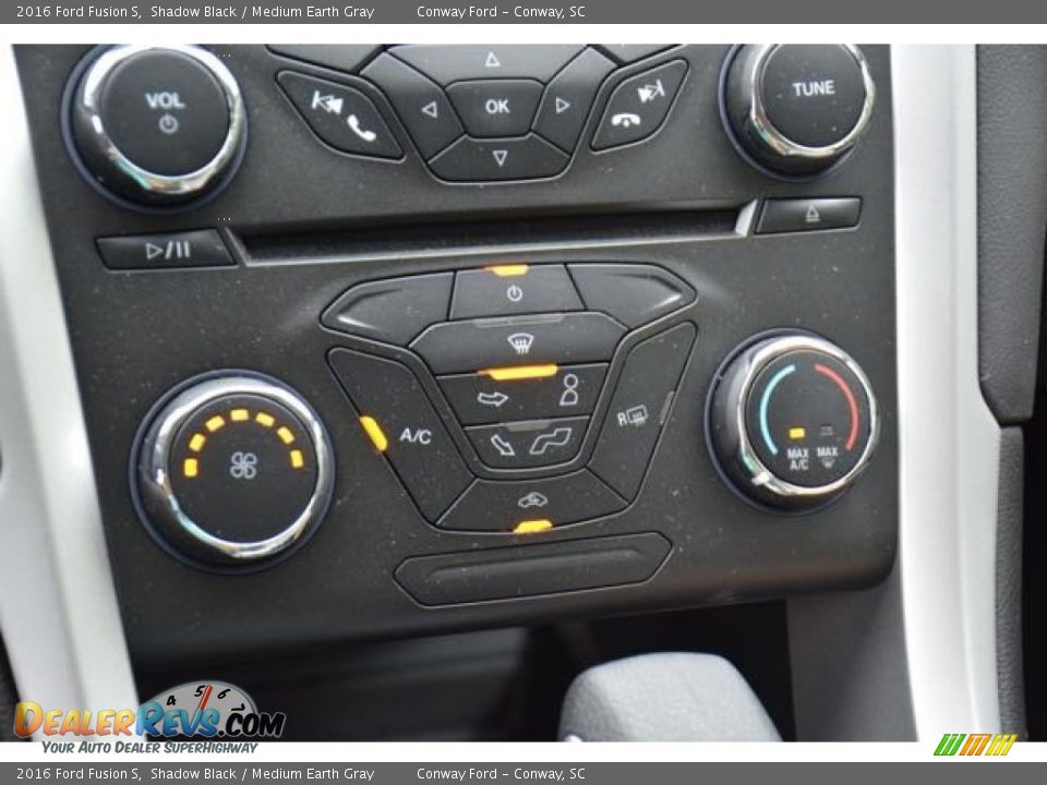2016 Ford Fusion S Shadow Black / Medium Earth Gray Photo #22