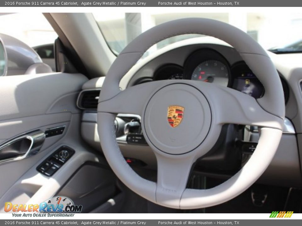 2016 Porsche 911 Carrera 4S Cabriolet Steering Wheel Photo #36