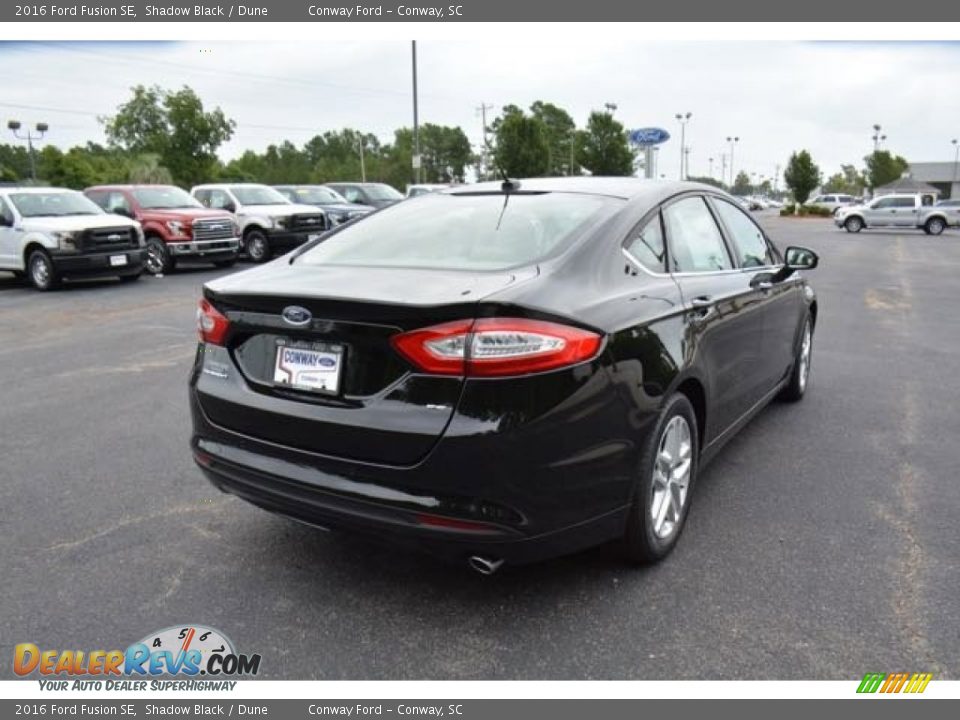 2016 Ford Fusion SE Shadow Black / Dune Photo #5