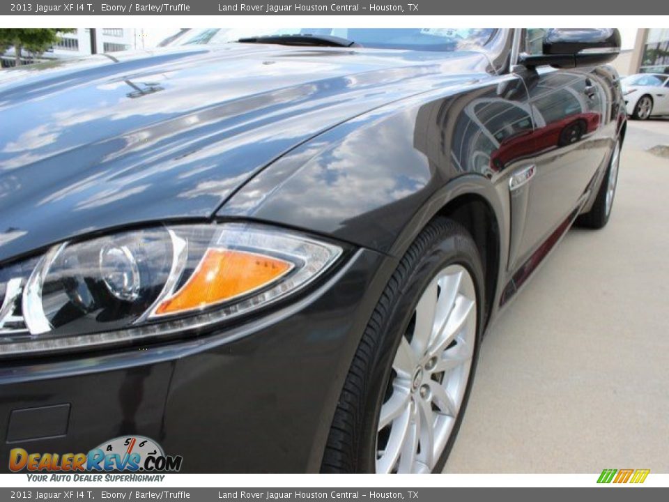 2013 Jaguar XF I4 T Ebony / Barley/Truffle Photo #13