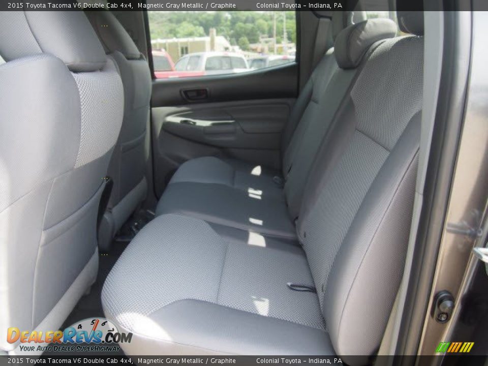 2015 Toyota Tacoma V6 Double Cab 4x4 Magnetic Gray Metallic / Graphite Photo #4