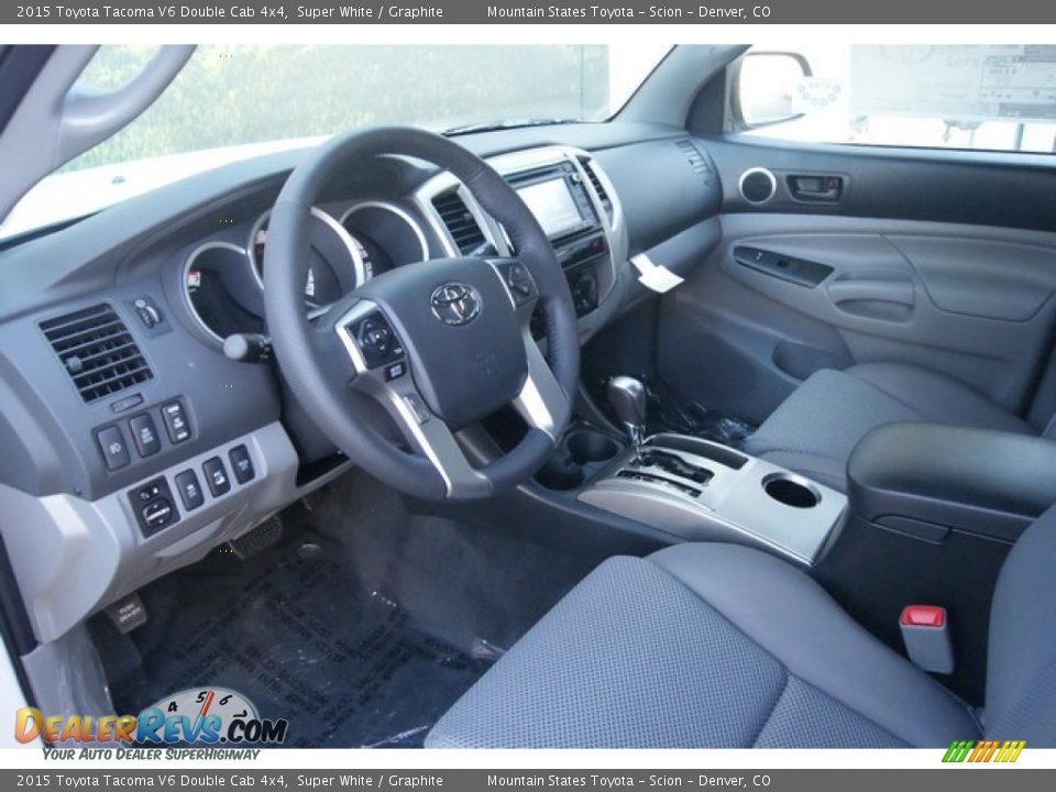 2015 Toyota Tacoma V6 Double Cab 4x4 Super White / Graphite Photo #5