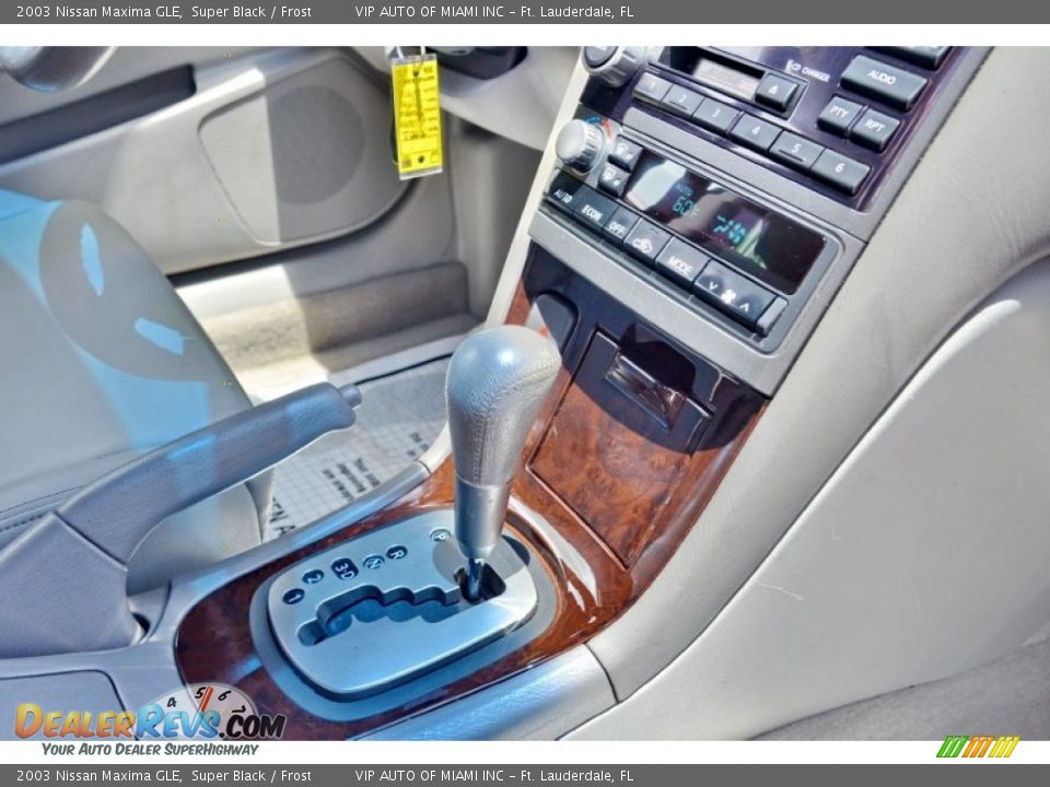 2003 Nissan Maxima GLE Super Black / Frost Photo #25