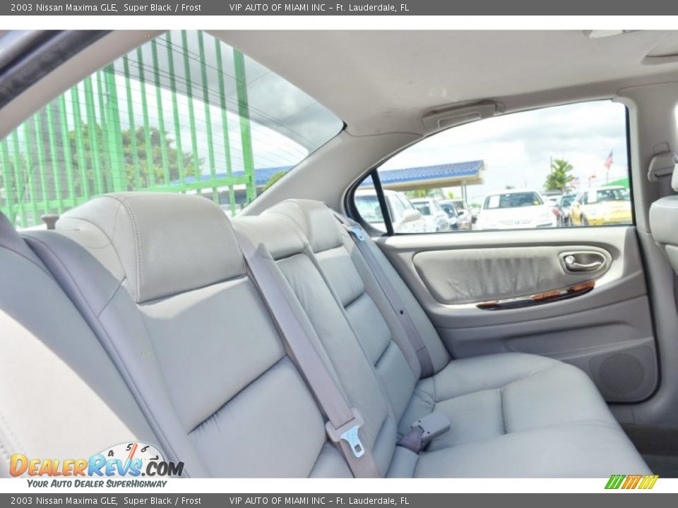 2003 Nissan Maxima GLE Super Black / Frost Photo #30