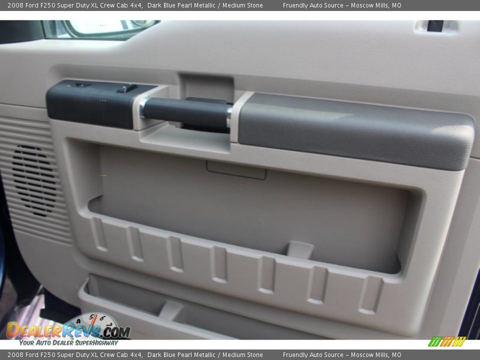 2008 Ford F250 Super Duty XL Crew Cab 4x4 Dark Blue Pearl Metallic / Medium Stone Photo #16