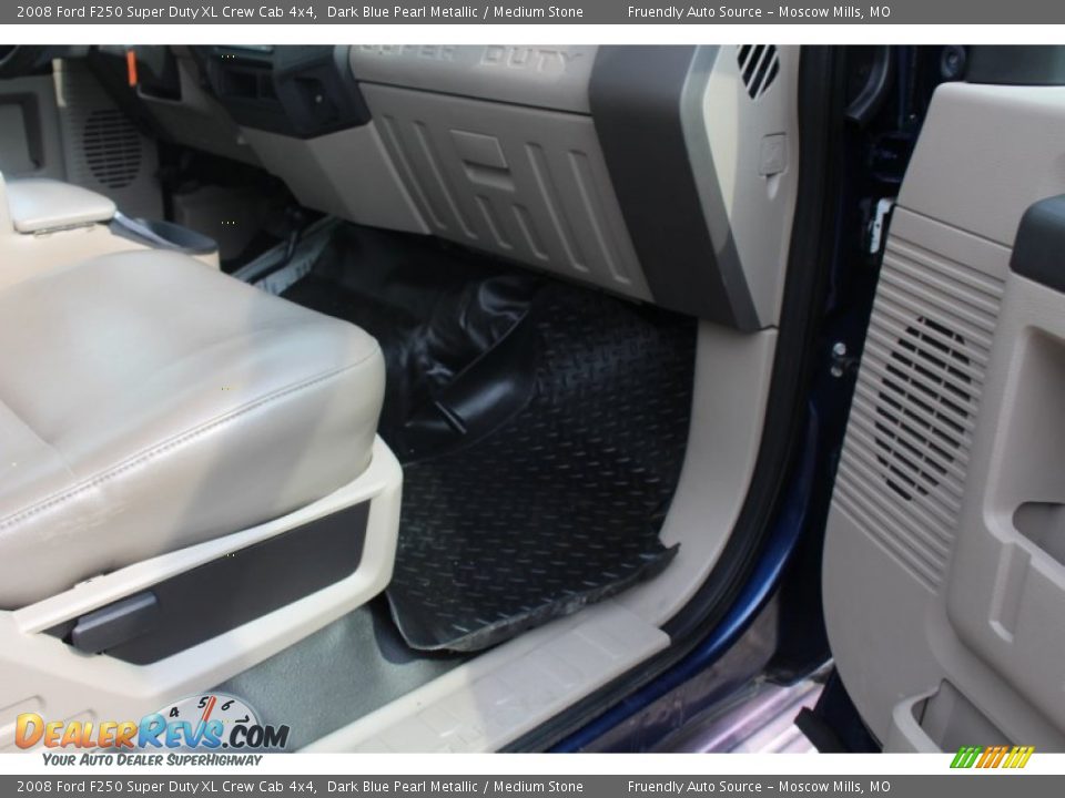 2008 Ford F250 Super Duty XL Crew Cab 4x4 Dark Blue Pearl Metallic / Medium Stone Photo #23