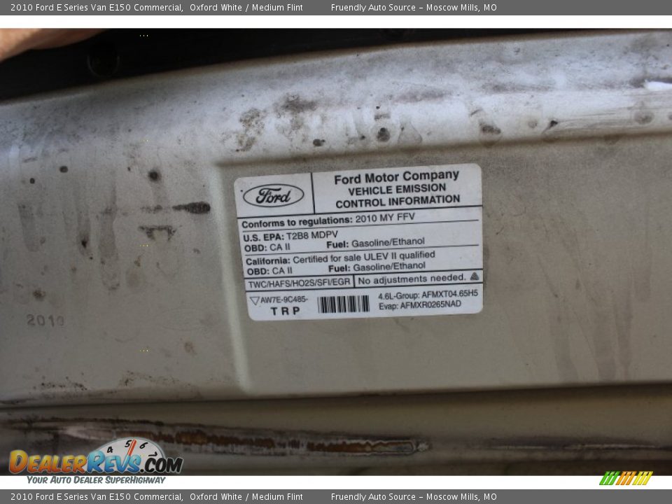 2010 Ford E Series Van E150 Commercial Oxford White / Medium Flint Photo #27