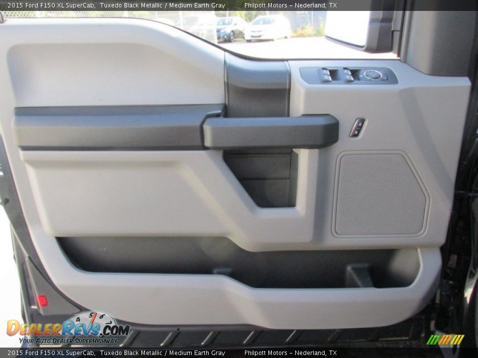 2015 Ford F150 XL SuperCab Tuxedo Black Metallic / Medium Earth Gray Photo #19
