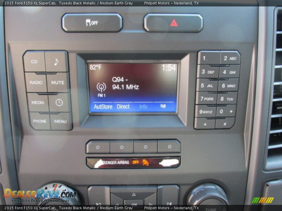 2015 Ford F150 XL SuperCab Tuxedo Black Metallic / Medium Earth Gray Photo #25